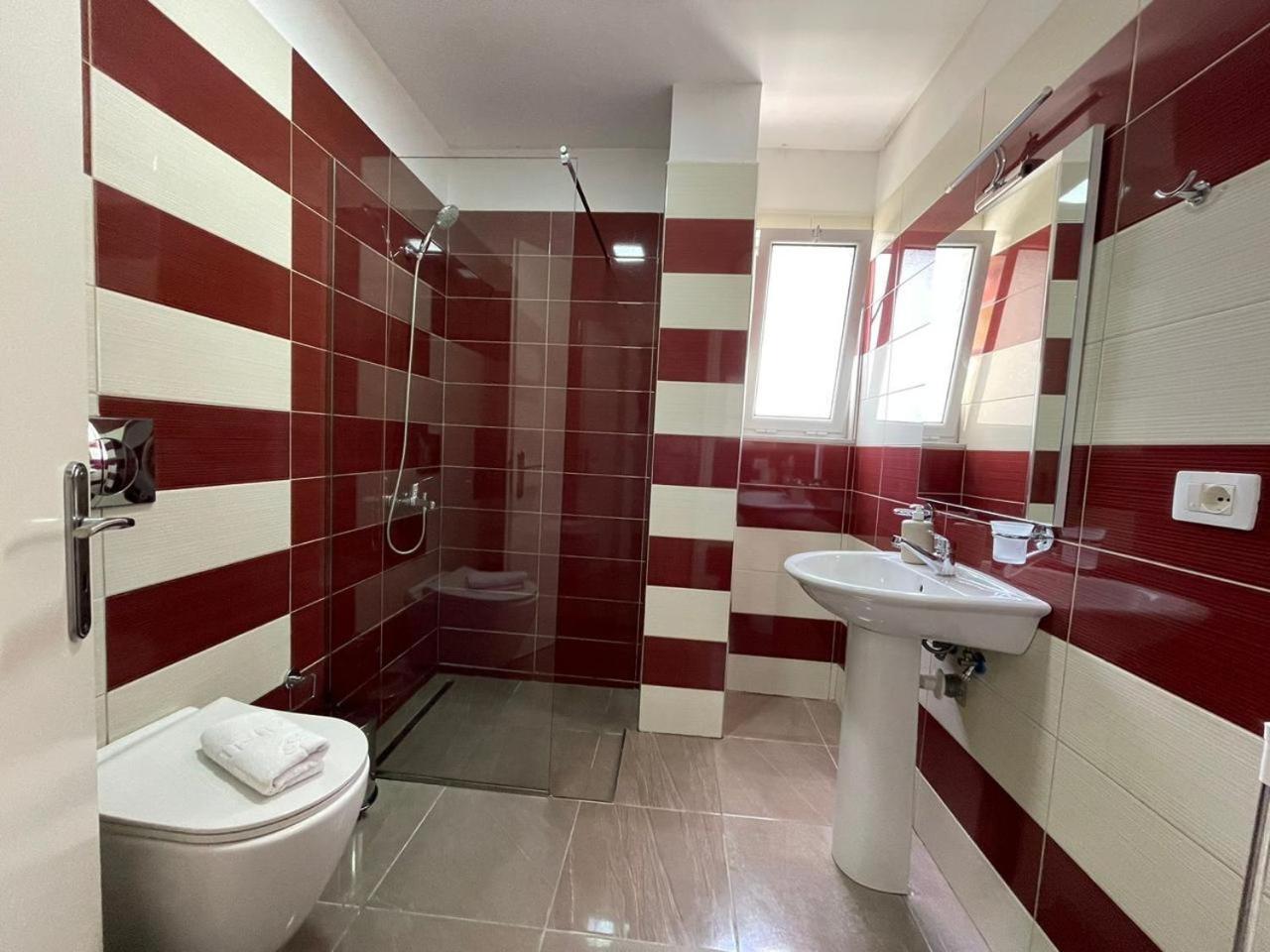 Seaside Apartmens Saranda Kültér fotó